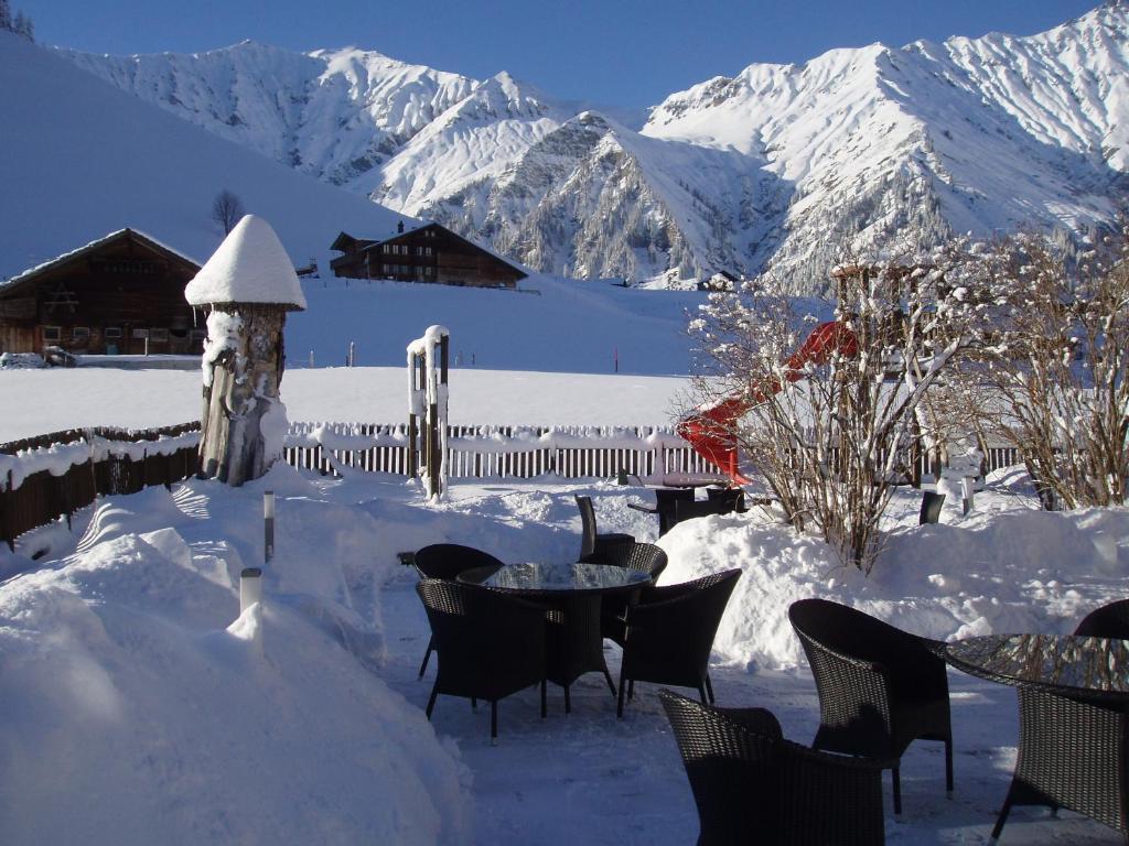Hotel Des Alpes 아델보덴 외부 사진